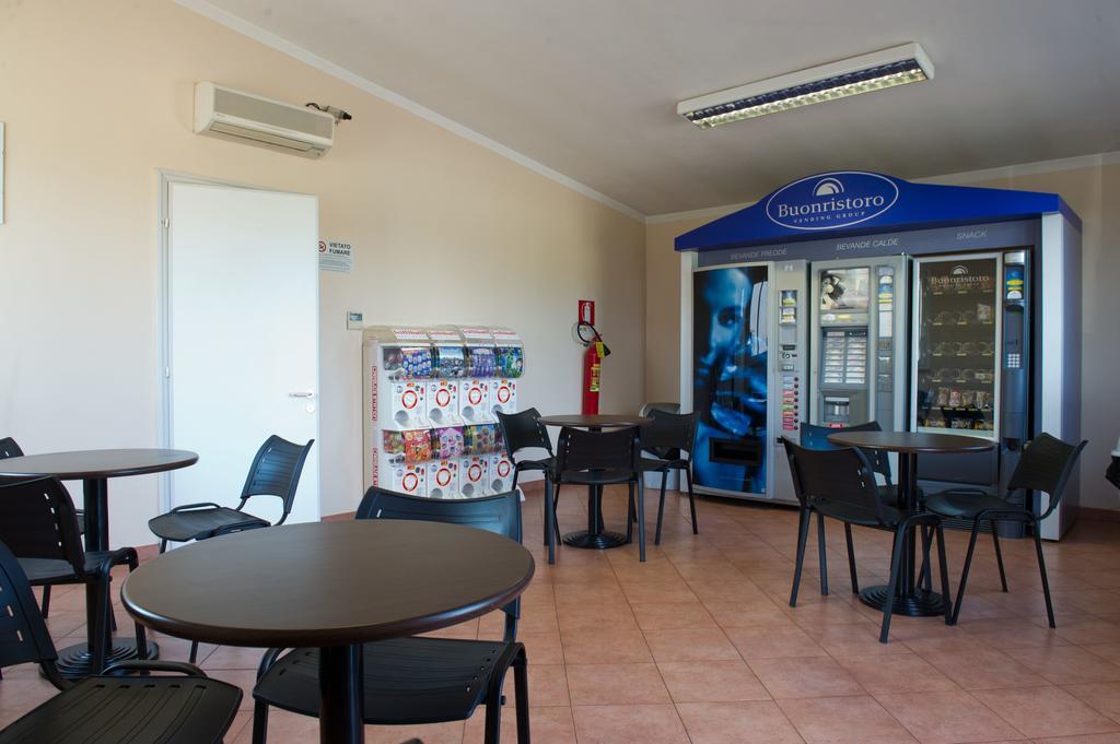 Autohotel Равенна Екстер'єр фото