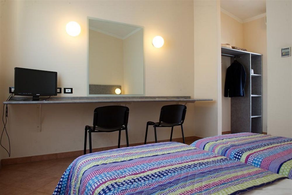 Autohotel Равенна Екстер'єр фото